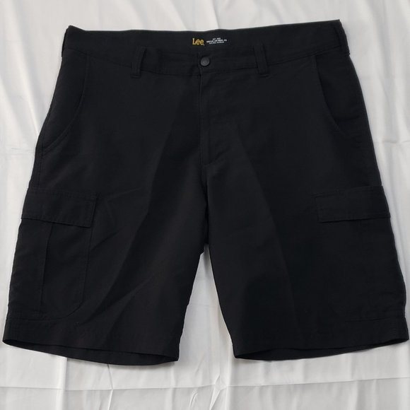 Lee Other - Lee Men’s Performance Cargo Shorts Waist Size 36” Color Black
